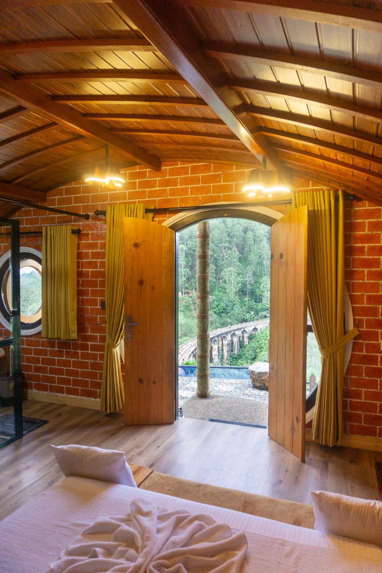 Hobbit Hole Hideaway Bed & Breakfast Ella Exterior foto
